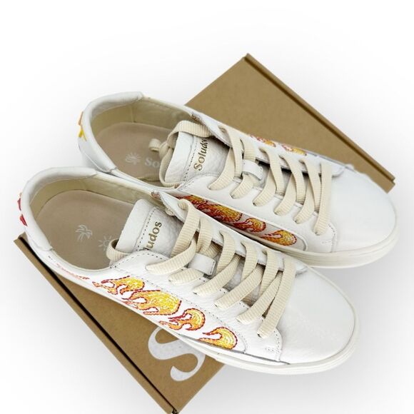 SOLUDOS Women’s Ibiza Platform Sneaker Hot Stuff Embroidered Sneaker NIB size 8 - Picture 2 of 10